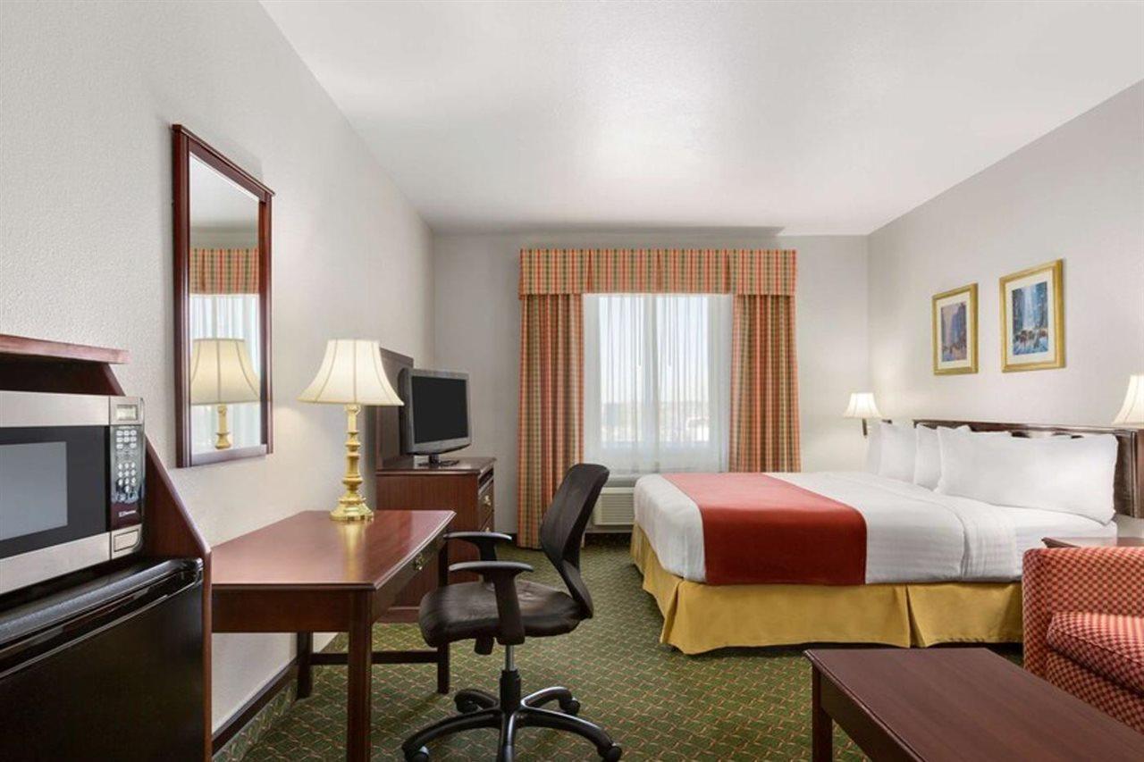 Country Inn & Suites By Radisson, Fort Worth West L-30 Nas Jrb Bagian luar foto