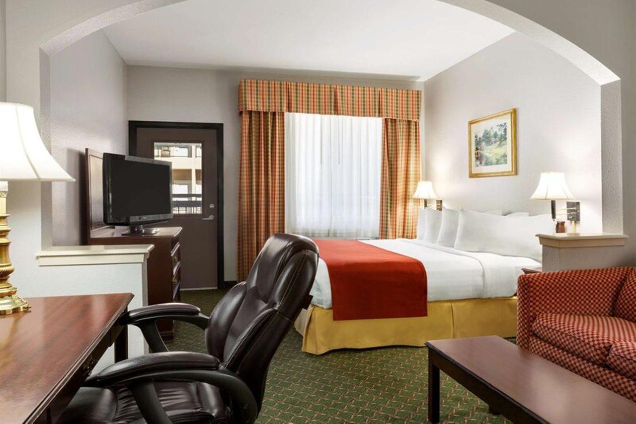 Country Inn & Suites By Radisson, Fort Worth West L-30 Nas Jrb Bagian luar foto