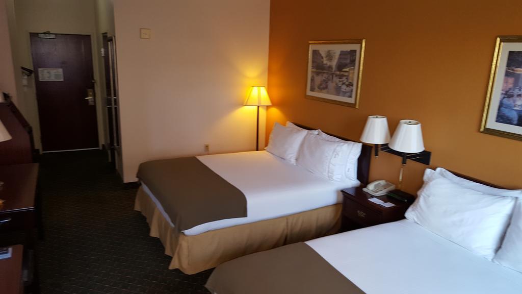 Country Inn & Suites By Radisson, Fort Worth West L-30 Nas Jrb Bagian luar foto