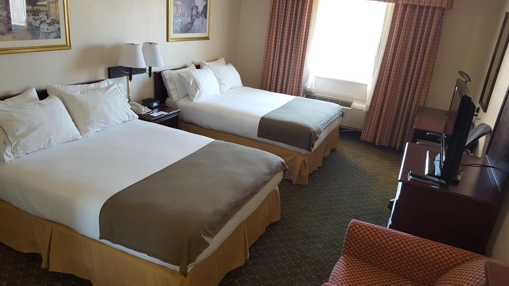Country Inn & Suites By Radisson, Fort Worth West L-30 Nas Jrb Bagian luar foto