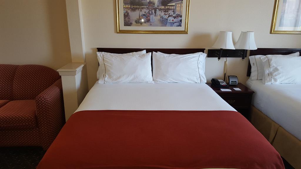 Country Inn & Suites By Radisson, Fort Worth West L-30 Nas Jrb Bagian luar foto
